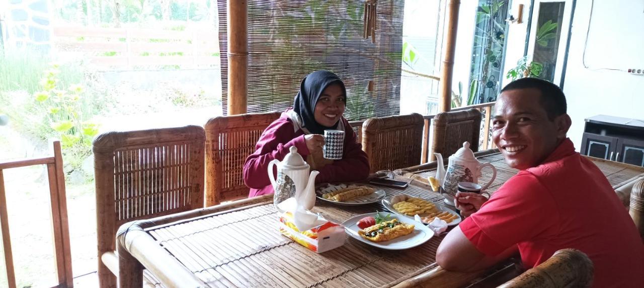 Mysha Guest House-Lombok Тетебату Екстер'єр фото